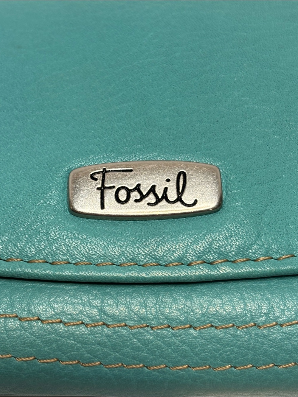 Fossil Teal Leather Clutch Wallet with Wrist Strap - Picture 8 of 10